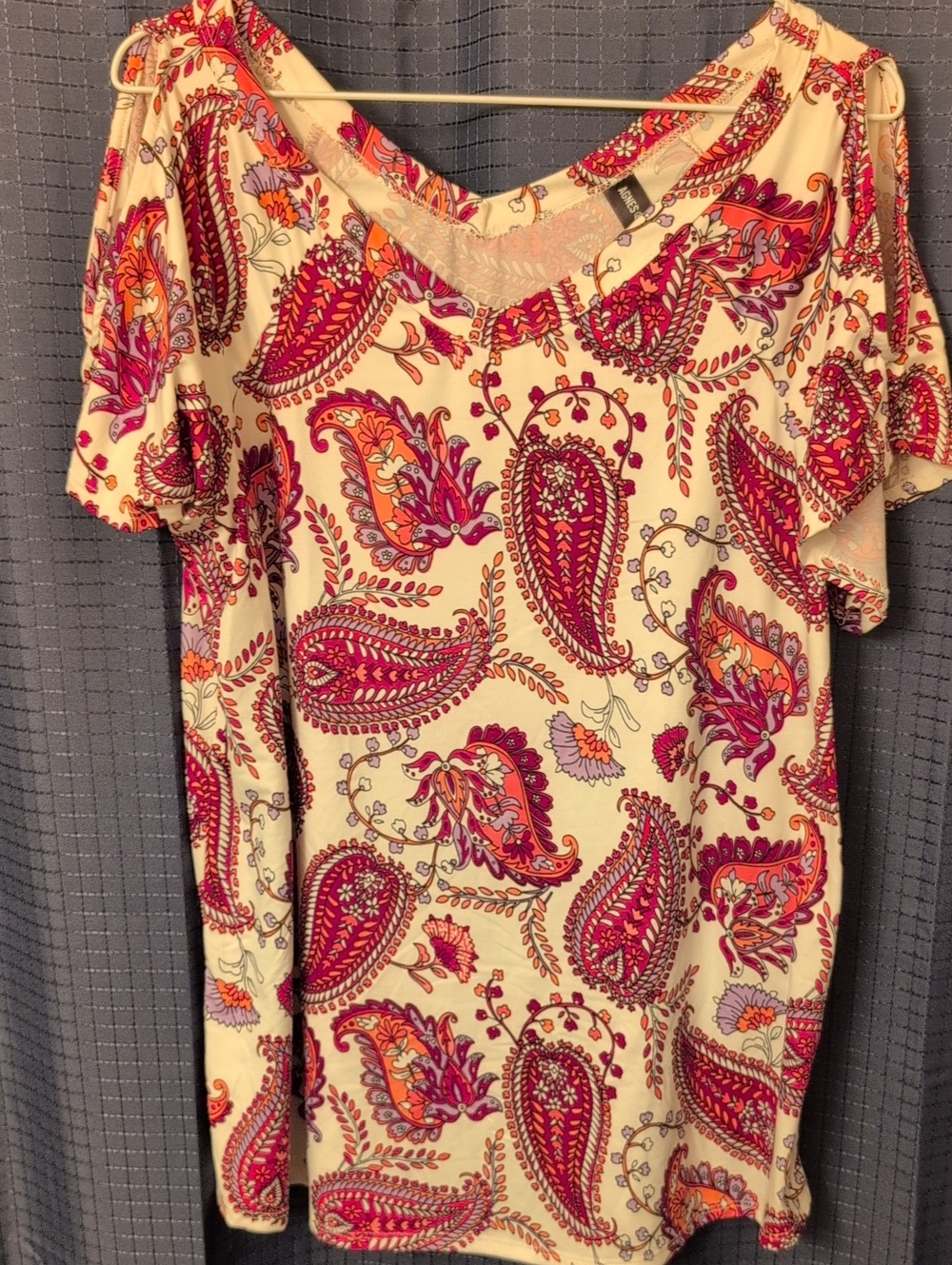 Agnes & Dora Cream Short Sleeve Paisley Top with Pink & Orange